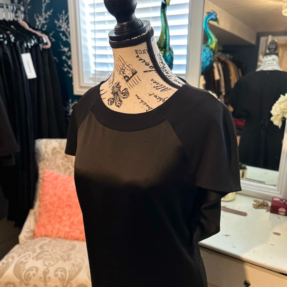 This GERARD DAREL ,BLACK DRESS Is very ELEGANT  size 38
♥️🛍️ - Picture 6 of 14